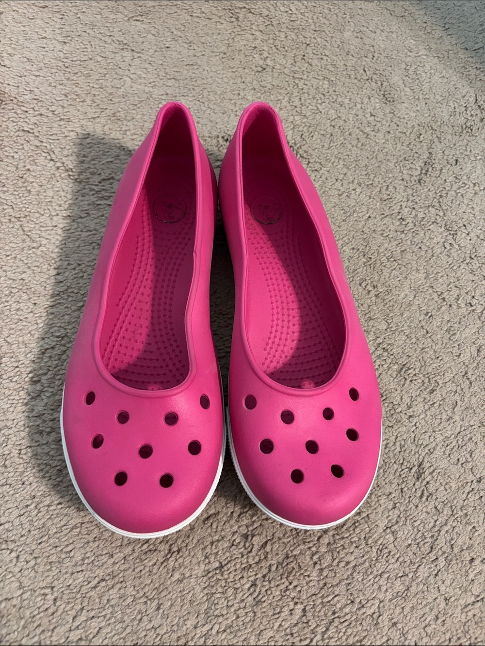 CROCS Women’s Hot Pink Slip-On Flats